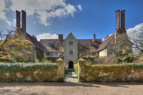 Little Thakeham Manor House, E430