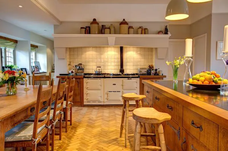 Little Thakeham Manor House, E430 (photo 27)