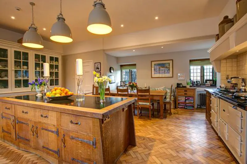 Little Thakeham Manor House, E430 (photo 29)