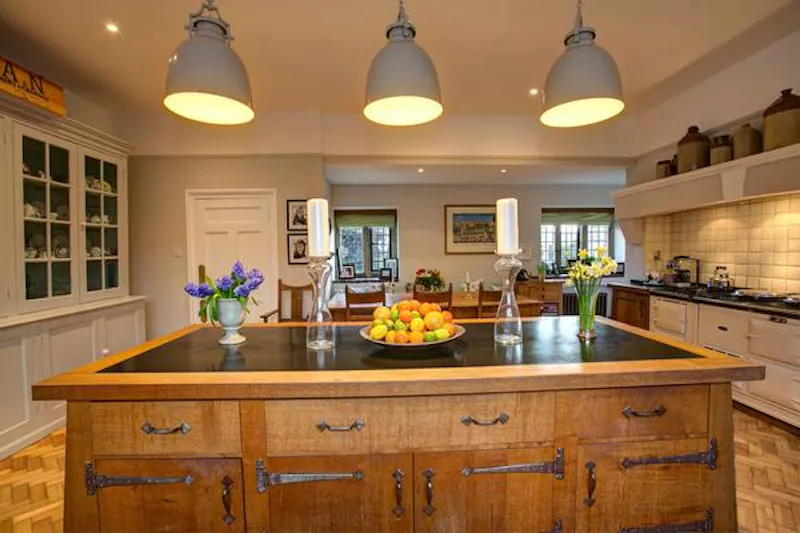 Little Thakeham Manor House, E430 (photo 30)