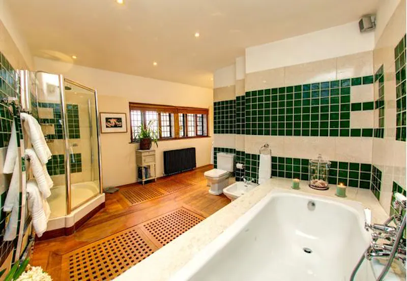 Little Thakeham Manor House, E430 (photo 49)