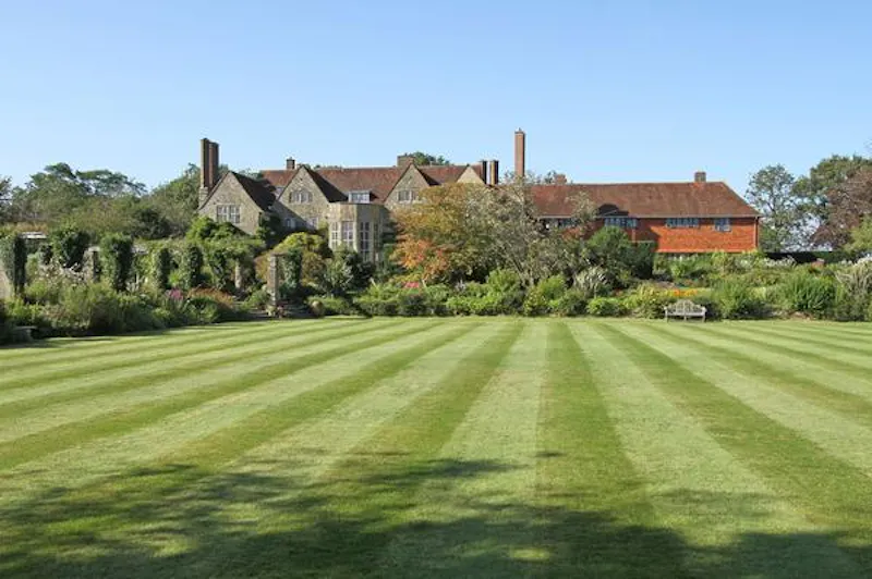 Garden at Little Thakeham Manor House, E430 (photo 76)