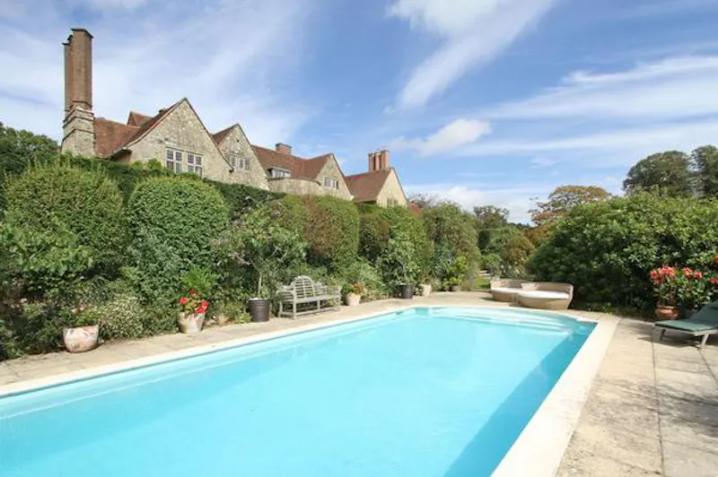 Swimming pool - outdoor at Little Thakeham Manor House, E430 (photo 72)