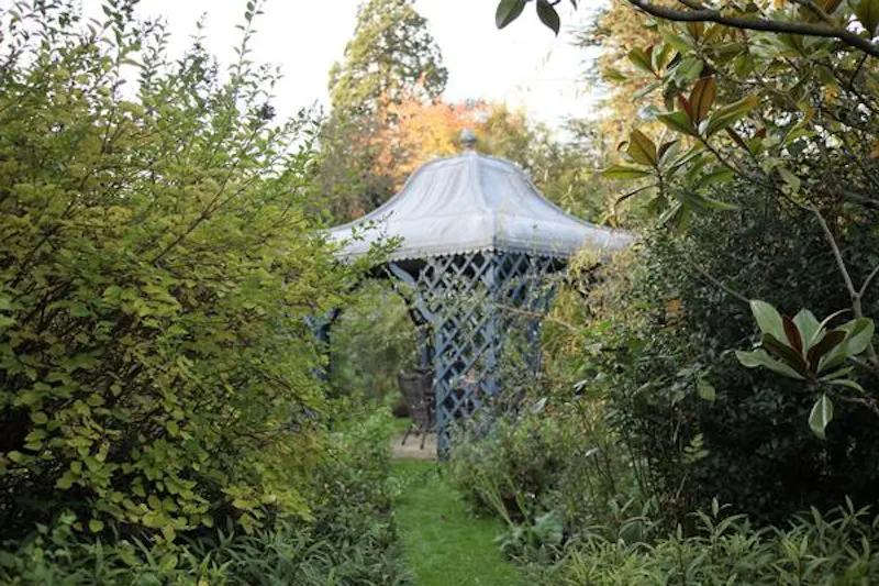 Summer house at St Neots Grand estate, A1422 (photo 70)