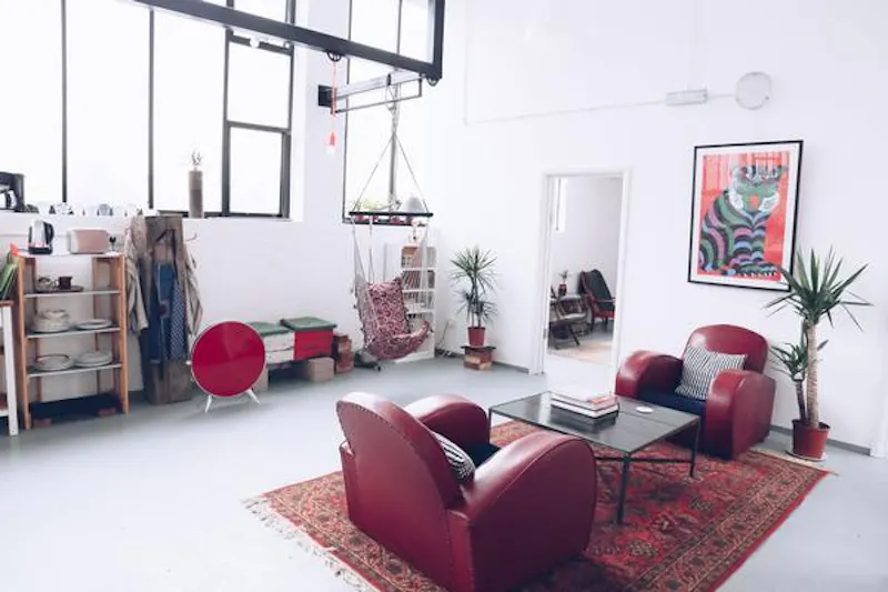 Living Room at Homerton converted warehouse, F1131 (photo 6)