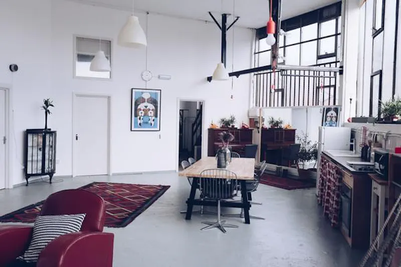 Homerton converted warehouse, F1131 (photo 14)