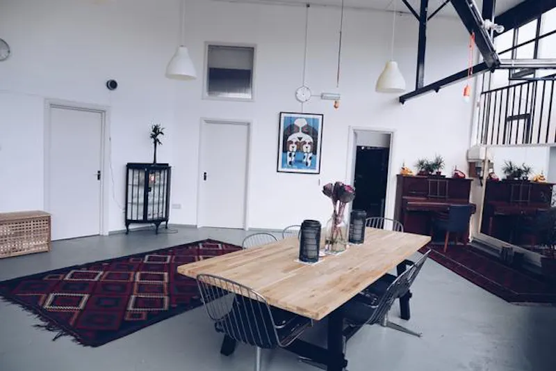 Homerton converted warehouse, F1131 (photo 15)