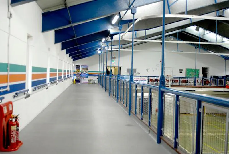 Leisure Centre close to Elstree Studios., V153 (photo 33)
