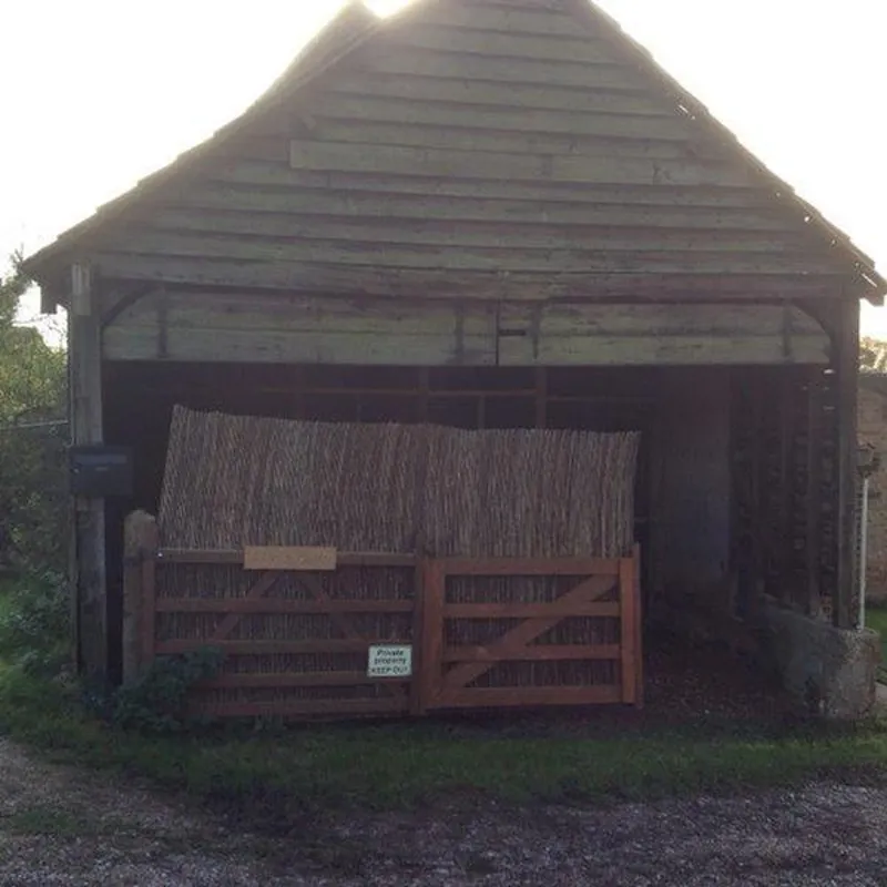 Film location L663 in Middlesex (photo 67)