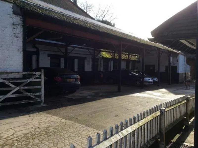 Film location L663 in Middlesex (photo 101)