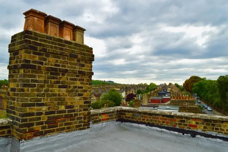 Film location R815 in London (photo 31)
