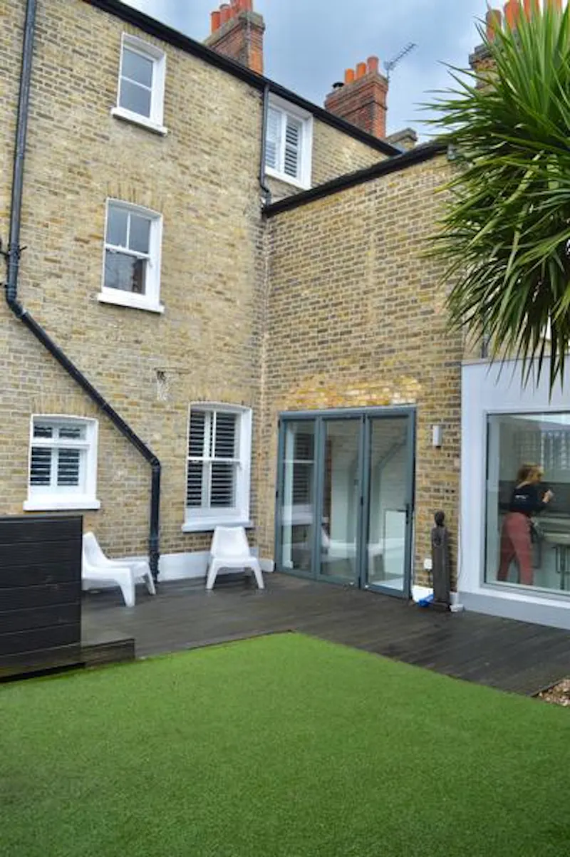 Stylish Streatham house, B1798 (photo 40)
