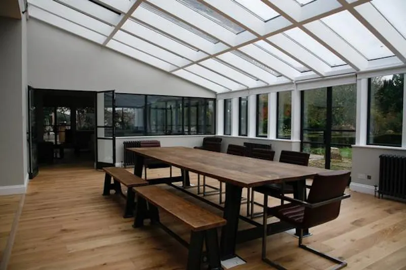 Dining room at Film location C893 in Hampshire (photo 11)