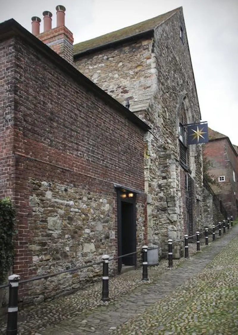 Converted monastery in Rye, CH105 (photo 51)