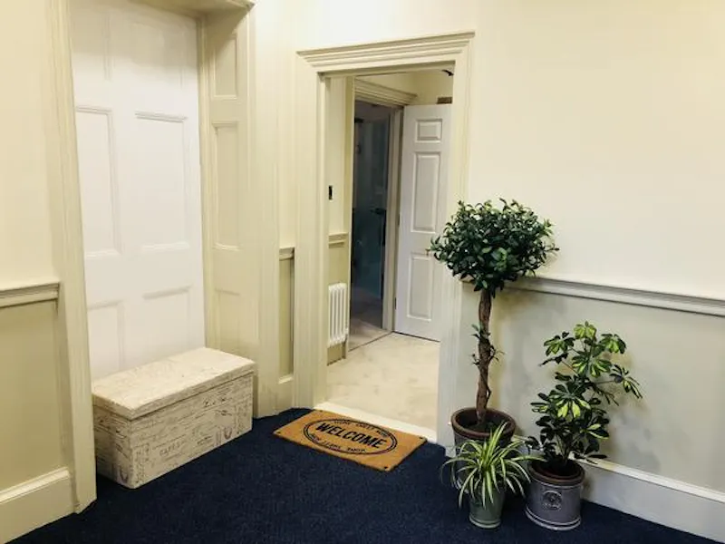 Ground floor period flat in Denham, F1156 (photo 17)