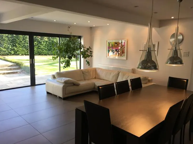 Modern Esher pool house, K423 (photo 6)