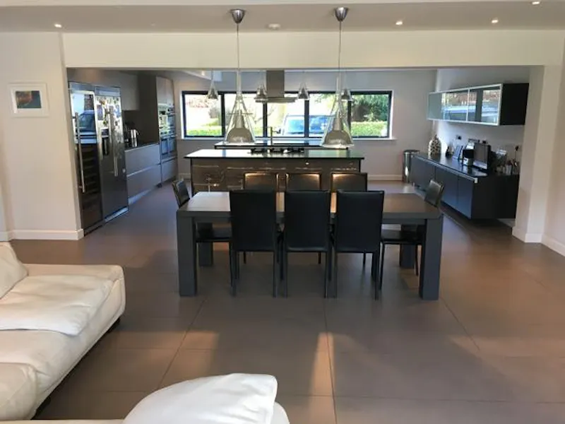 Modern Esher pool house, K423 (photo 14)