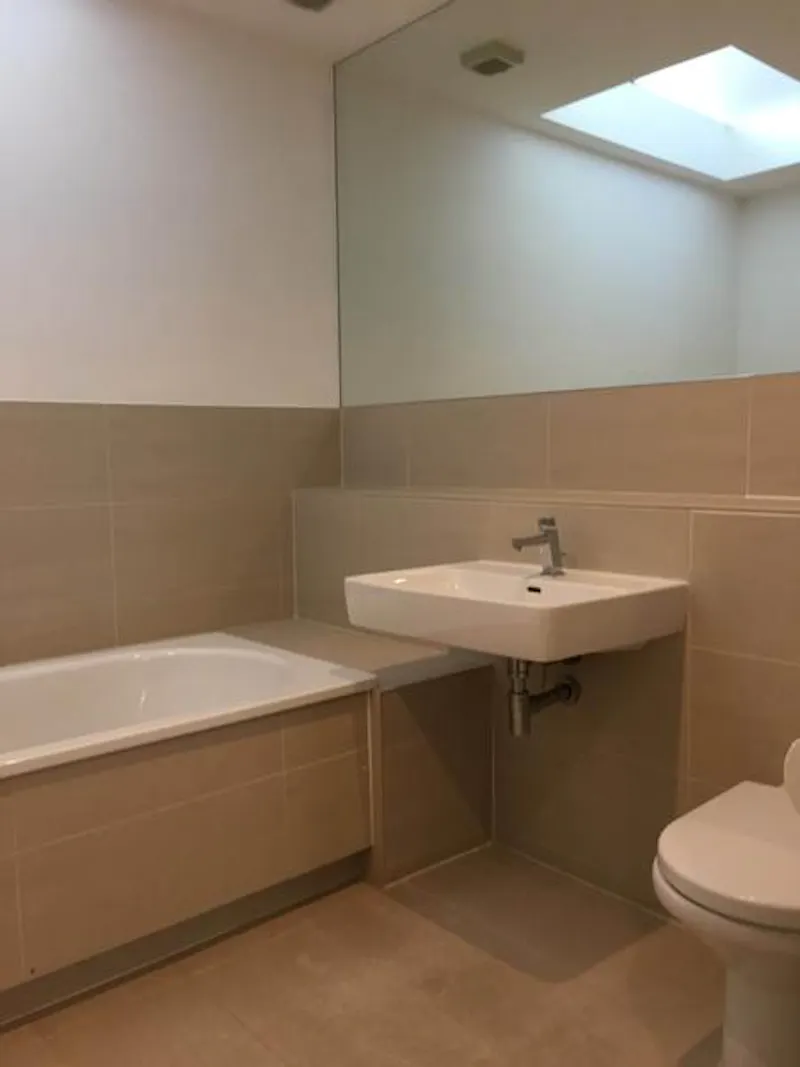 Modern Esher pool house, K423 (photo 26)