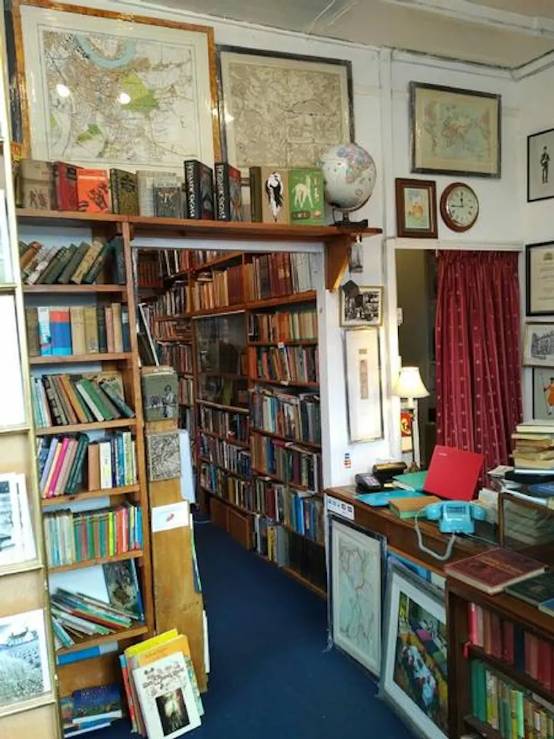 Quaint bookshop in Blackheath, Q129 (photo 5)