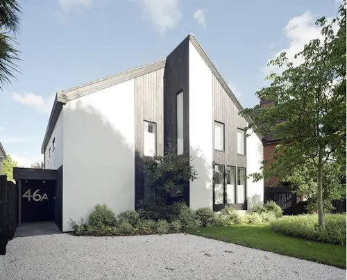 Modern Twickenham atrium house, K424