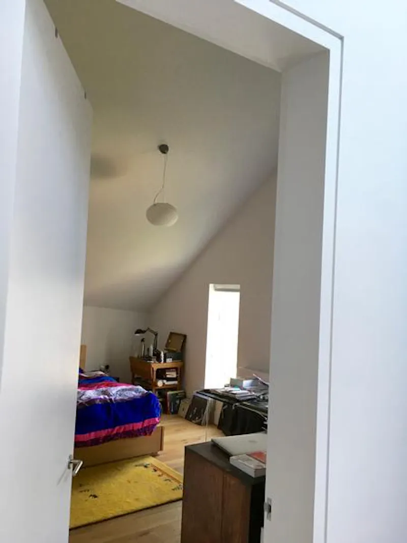 Bedroom at Modern Twickenham atrium house, K424 (photo 19)
