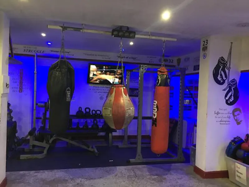 Boxing gym in Euston, Q130 (photo 9)