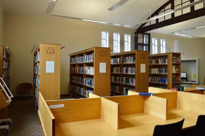 Library at Denmark Hill education campus, P601 (photo 37)