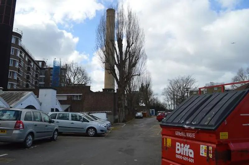 Driveway at Denmark Hill education campus, P601 (photo 104)