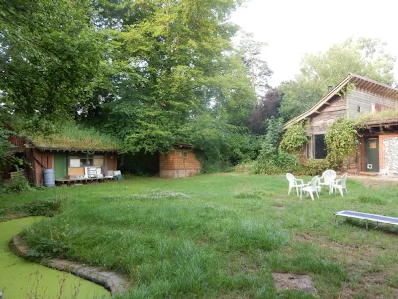 Garden at Great Missenden secluded cottage, Q131 (photo 19)
