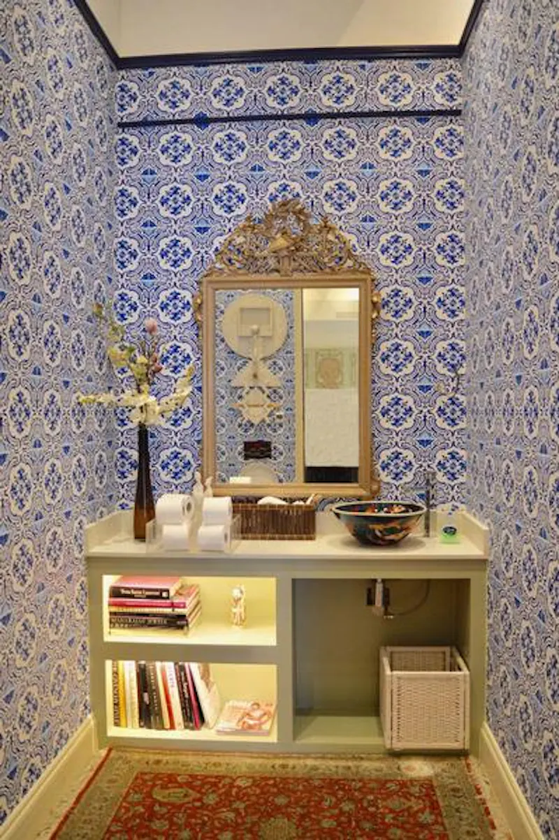 Tiled at Exotic Hackney apartment, F1159 (photo 12)