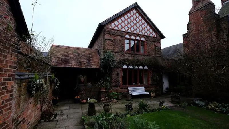 Film location C896 in Cheshire (photo 1)