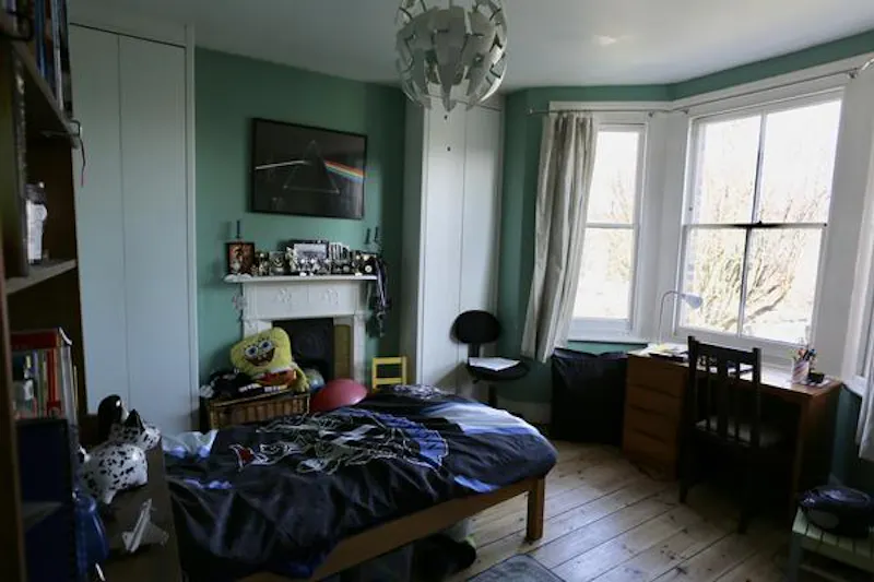 Acton Edwardian family house, E451 (photo 35)