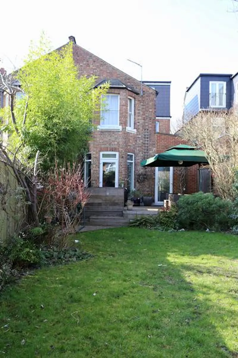 Acton Edwardian family house, E451 (photo 47)