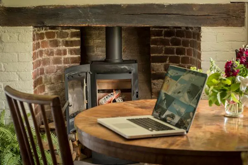 Film location H180 in West Sussex (photo 6)