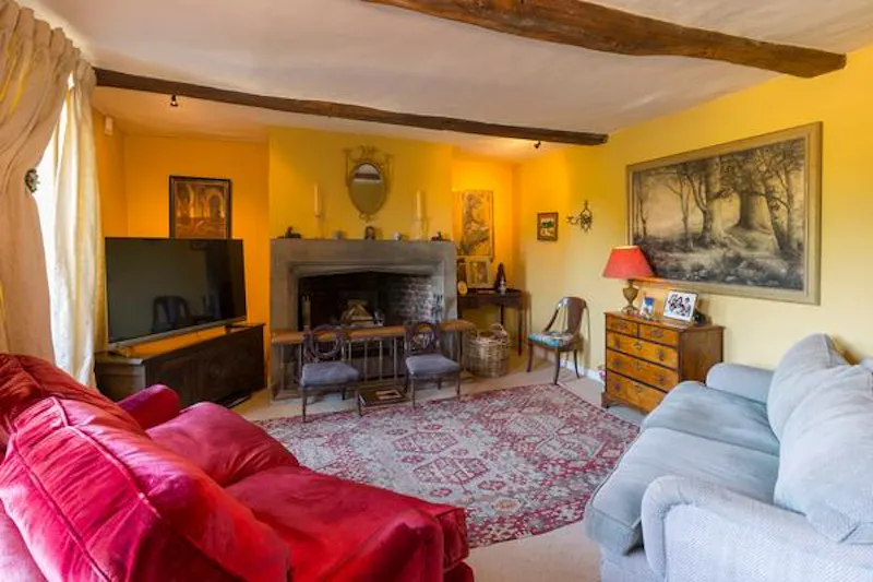 Living Room at Film location H180 in West Sussex (photo 9)