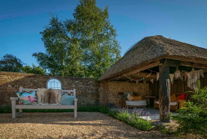Film location H180 in West Sussex (photo 25)