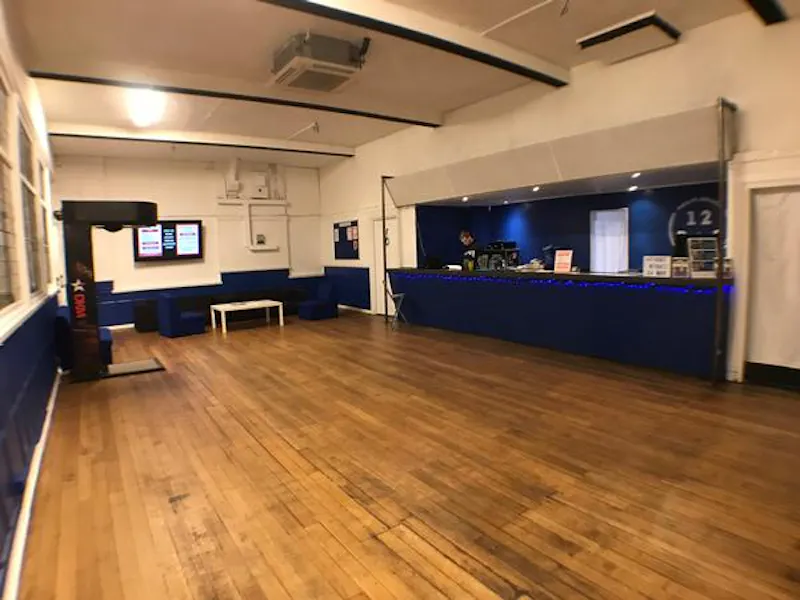 Two floor boxing gym in Clapham, V157 (photo 7)