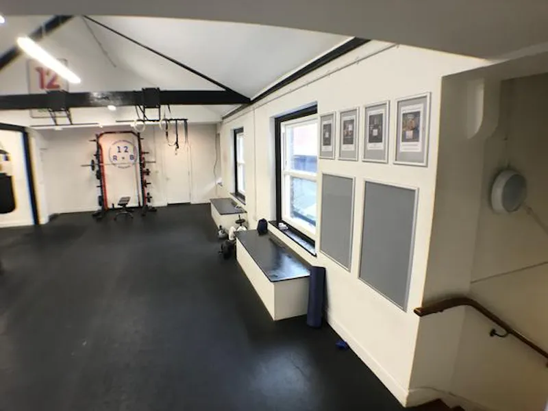Two floor boxing gym in Clapham, V157 (photo 11)