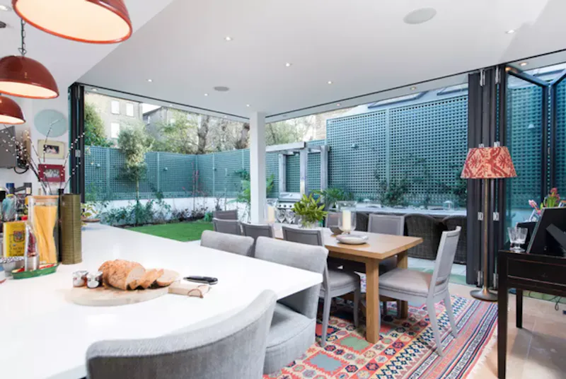 Conservatory at Clapham family house, B1801 (photo 6)
