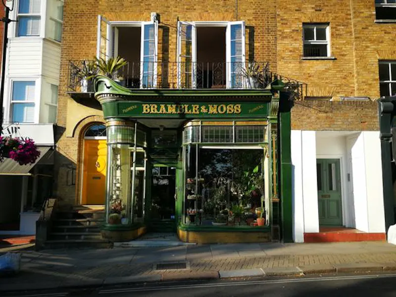 Film location SH33 in London (photo 1)