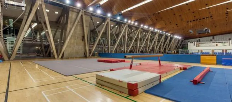Athletic tracks and olympic pool , V158 (photo 25)