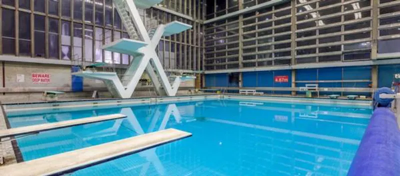 Athletic tracks and olympic pool , V158 (photo 31)