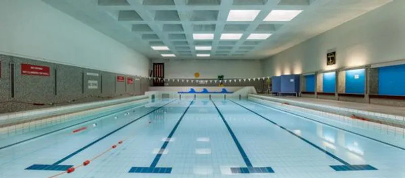 Athletic tracks and olympic pool , V158 (photo 34)