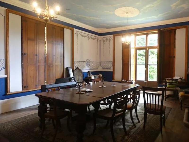 Dining room at Film location E455 in Hertfordshire (photo 7)