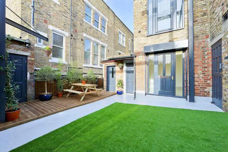 Modern Hackney apartment, K431 (photo 19)