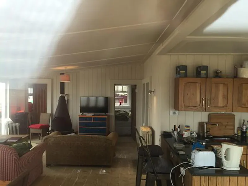 Idyllic Sheppy beach house, C897 (photo 5)