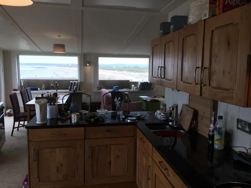 Idyllic Sheppy beach house, C897 (photo 11)