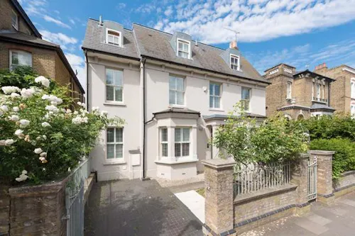 Wandsworth pool house, B1804