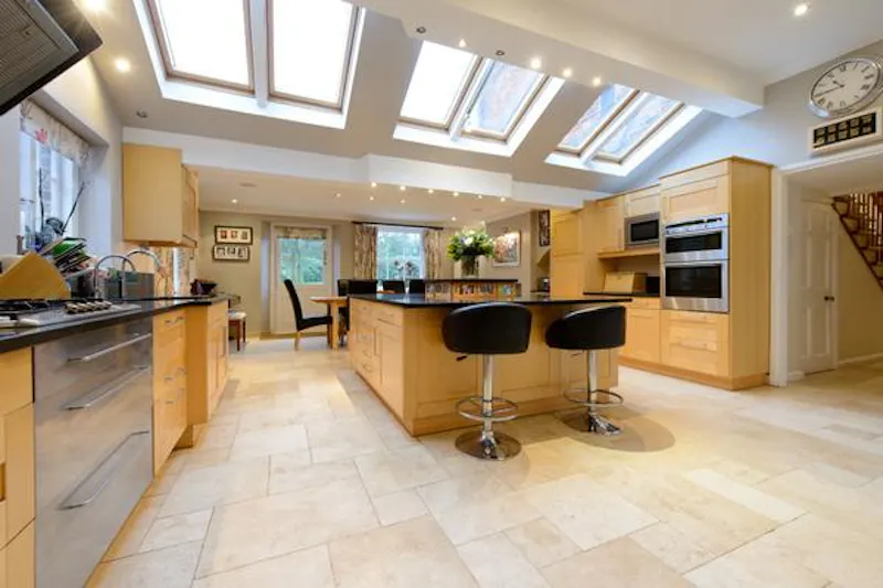 Kitchen at Vast country home in Knockholt, A1454 (photo 8)