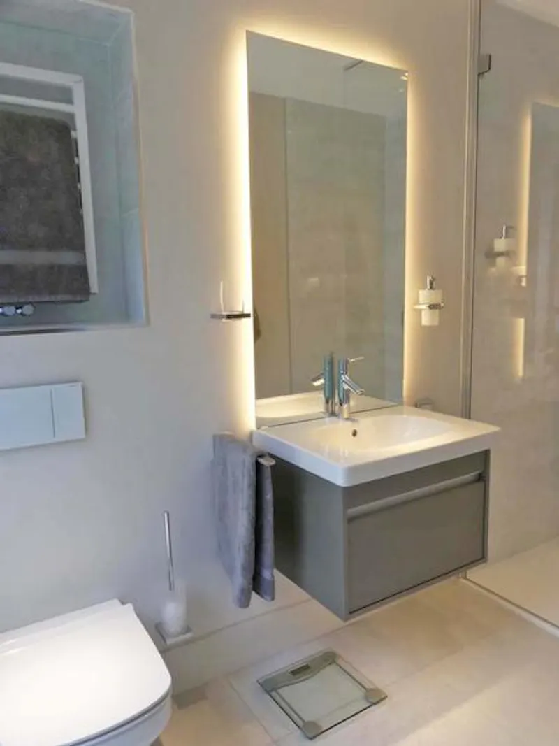 Sleek, modern Shiplake house, K432 (photo 42)